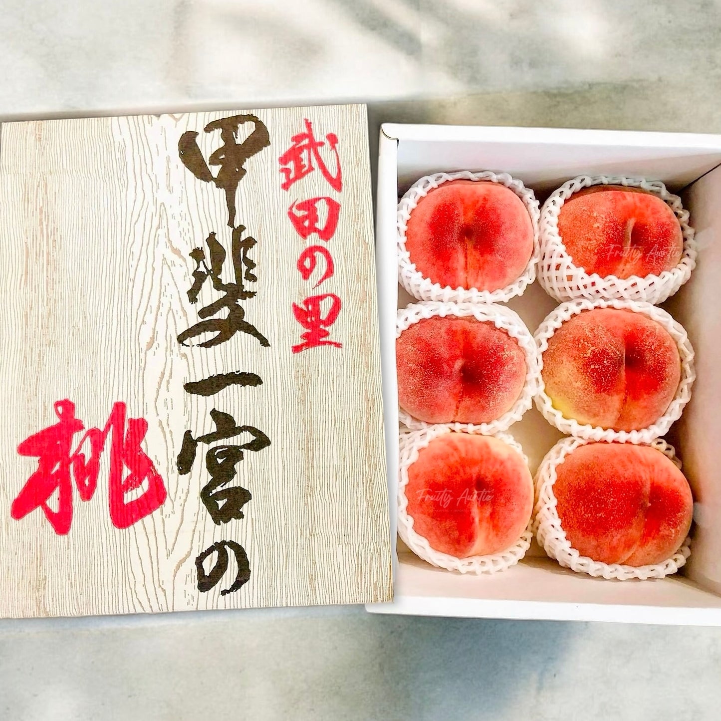 日本 山梨 甲斐一宮桃禮盒 2KG